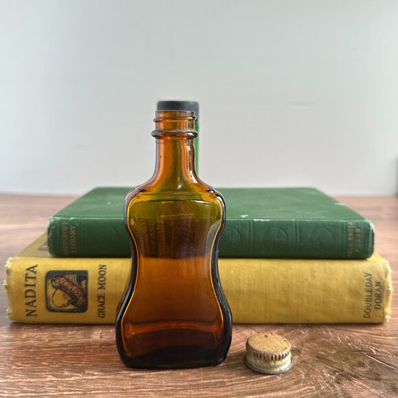 Vintage Crown Colony Guitar-Shaped Amber Glass Bottle With Brass Lid 4 1/2" Tall - Picture 9 of 10